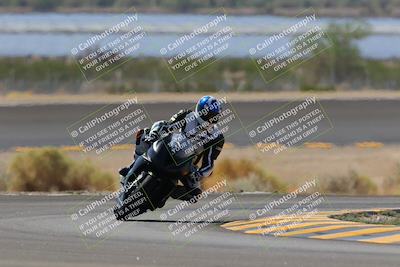 media/Oct-08-2022-SoCal Trackdays (Sat) [[1fc3beec89]]/Turn 14 (1050am)/